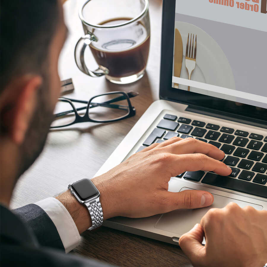 Apple Watch 38mm Uyumlu Wiwu Seven Beads Steel Belt Metal Kordon - 4