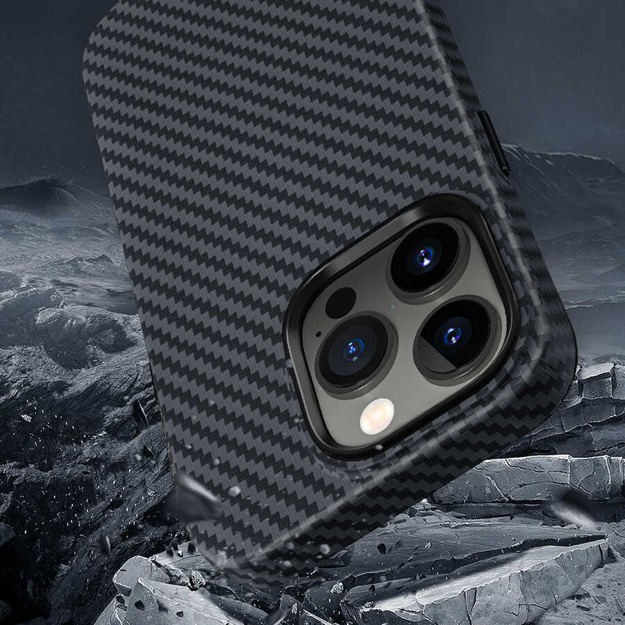 Apple iPhone 14 Pro Max Uyumlu Kılıf ​​​​​Wiwu Karbon Fiber Görünümlü Magsafe Wireless Şarj Özellikli Kabon Kapak - 11