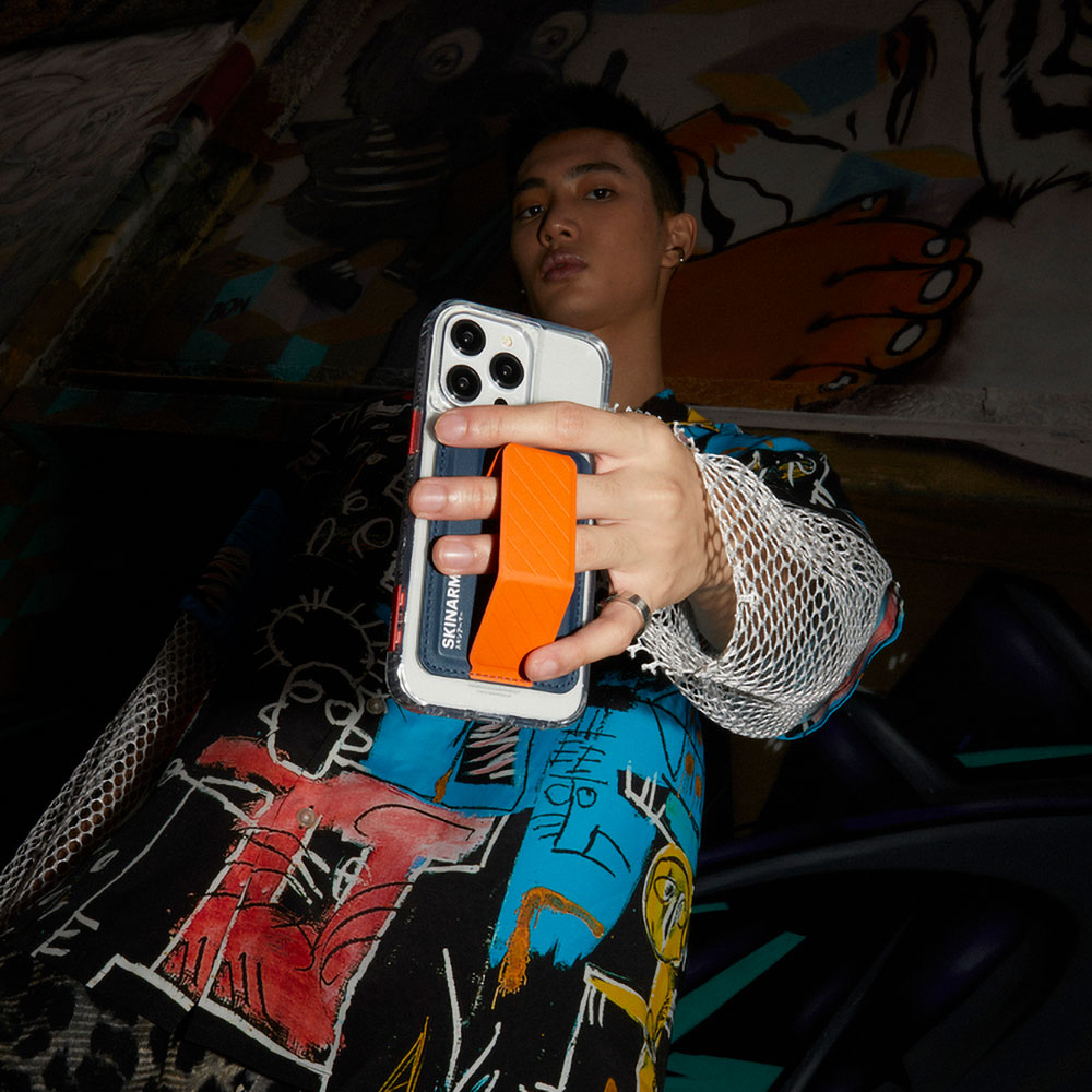 SkinArma Kado Magsafe Özellikli Kavrama Standlı Kartlık - 20