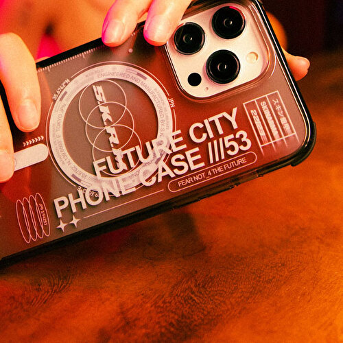 Apple iPhone 14 Pro Uyumlu Kılıf SkinArma Şeffaf Airbag Tasarımlı Magsafe Şarj Özellikli Shorai Kapak