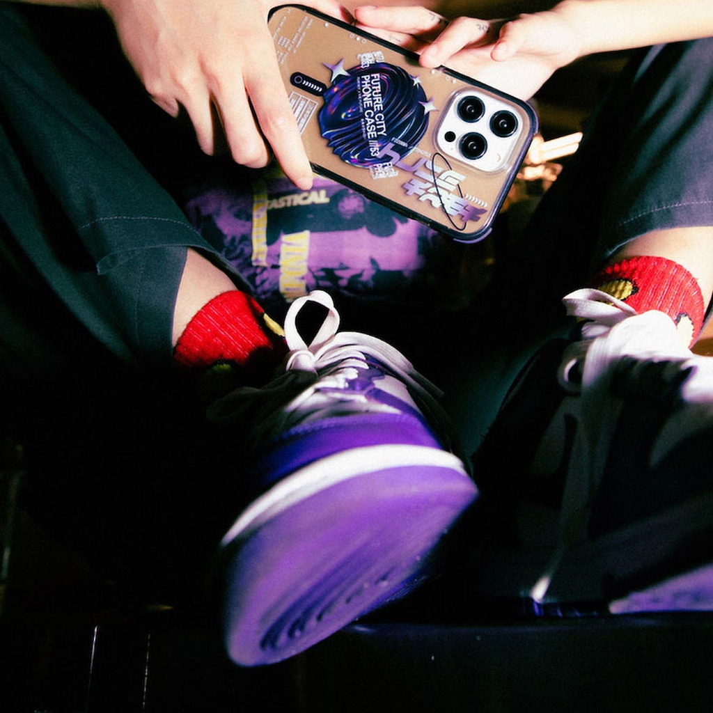 Apple iPhone 14 Pro Uyumlu Kılıf SkinArma Şeffaf Airbag Tasarımlı Magsafe Şarj Özellikli Shorai Kapak