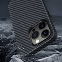 Apple iPhone 14 Uyumlu Kılıf ​​​​​Wiwu Karbon Fiber Görünümlü Magsafe Wireless Şarj Özellikli Kabon Kapak - 12
