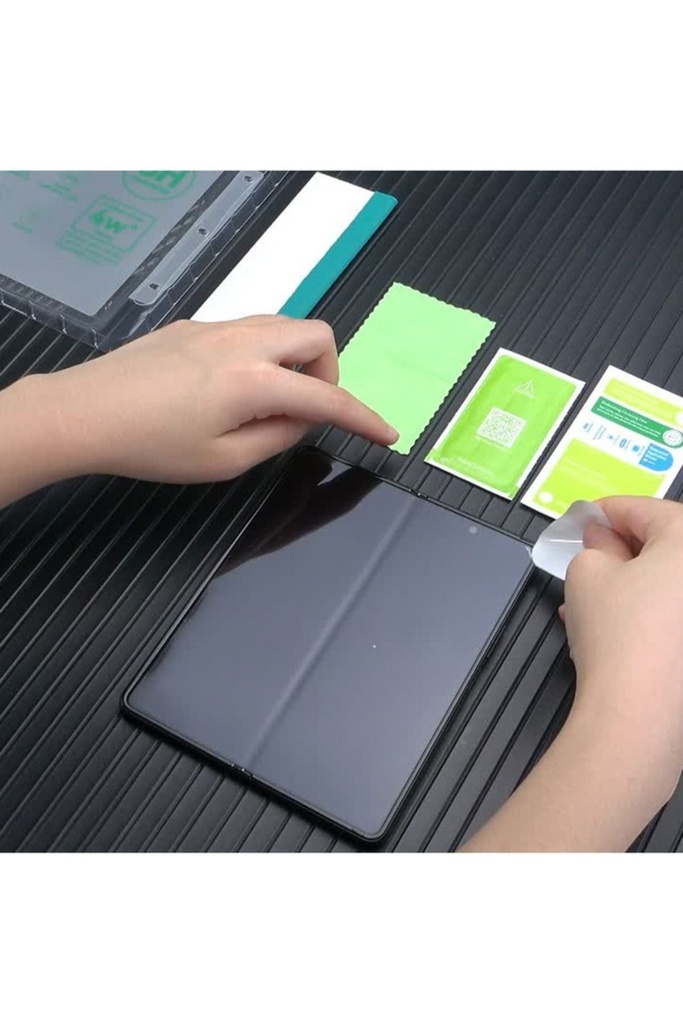Samsung Galaxy Z Fold 3 Uyumlu Zore Hizalama Aparatlı S-Fit Body Ekran Koruyucu