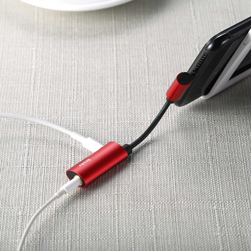 Benks U40 2 in 1 Lightning Audio Adaptör - 1