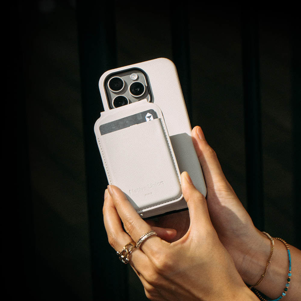 Apple iPhone 16 Pro Uyumlu Kılıf M-safe Şarj Özellikli Deri Görünümlü Native Union 2024 Active Serisi Kapak