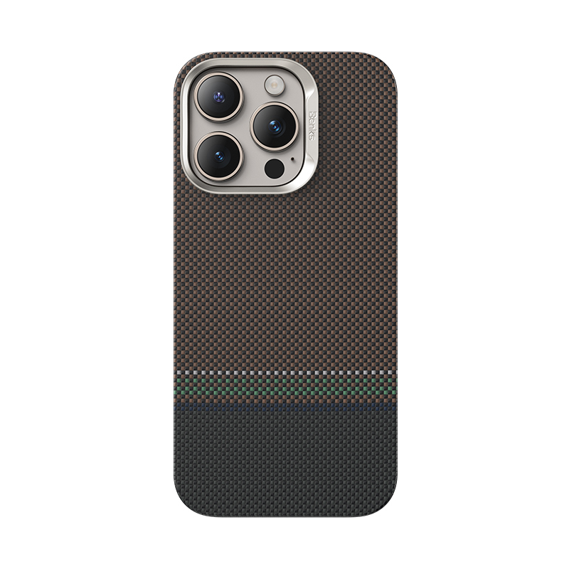 Apple iPhone 15 Pro Max Uyumlu Kılıf M-safe Şarj Özellikli Karbon Fiber Tasarımlı Benks Prestige ArmorAir Kevlar Kapak