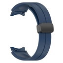 Samsung Galaxy Watch 4 40mm Uyumlu Kordon Silikon Metal Mıknatıslı Toka Zore KRD-84 Kayış