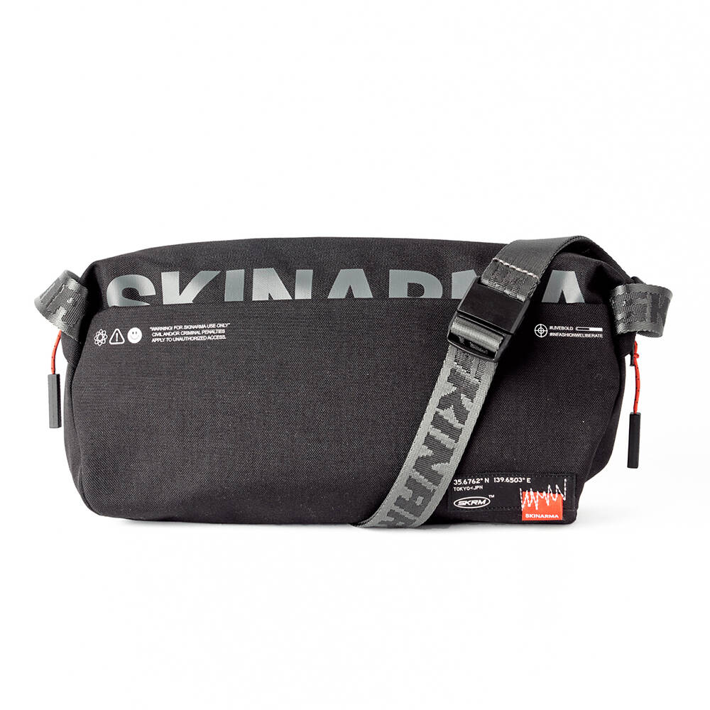 [ZTA100760] Skinarma Crossbody Fardel Çapraz Vücut Çantası (Siyah)